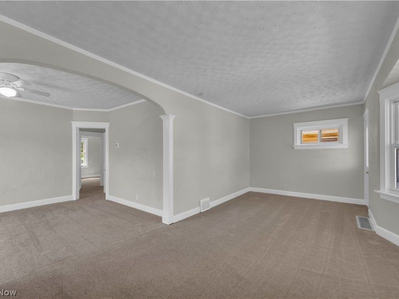 10103 Almira Avenue, Unit 2/UP, Cleveland, OH 44111 Photo 6