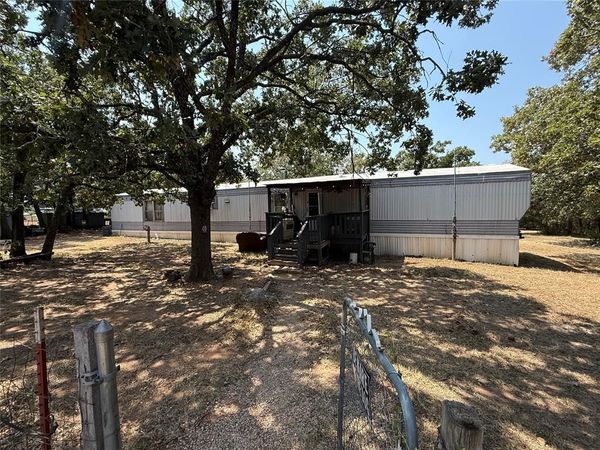 104 Summer Oaks Drive, McLoud, OK 74851