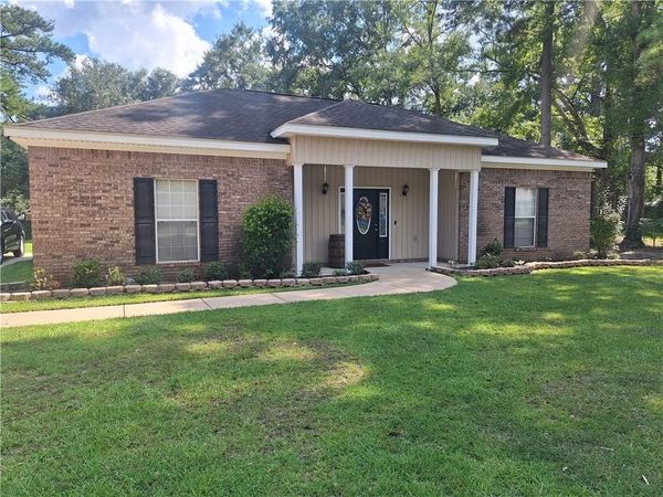 1017 Martha Alleyn Drive, Saraland, AL 36571