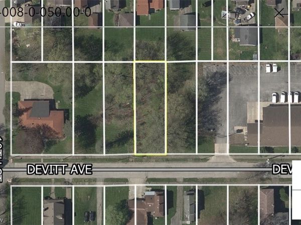 338 Devitt Avenue , Campbell, OH 44405