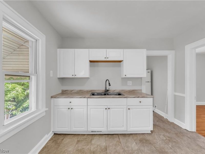 3396 W 130th Street, Unit 2/UP, Cleveland, OH 44111 Photo 10