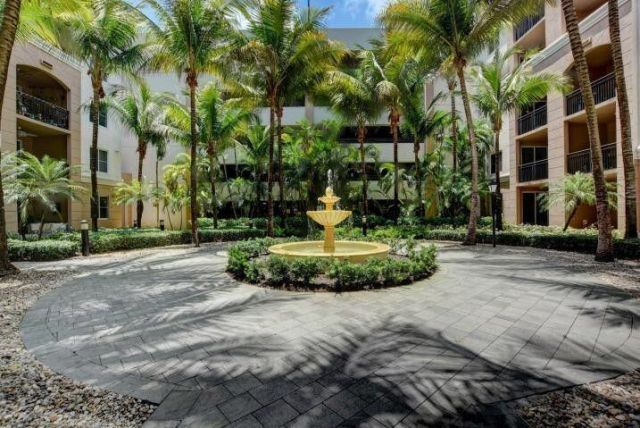 1660 Renaissance Commons Boulevard, Boynton Beach, FL 33426 Photo