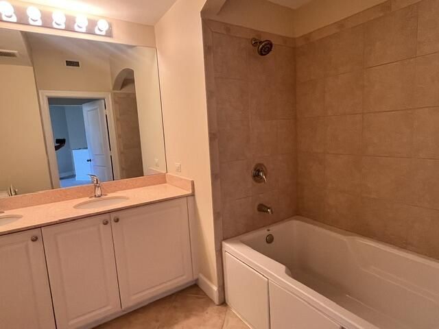 1660 Renaissance Commons Boulevard, Boynton Beach, FL 33426 Photo
