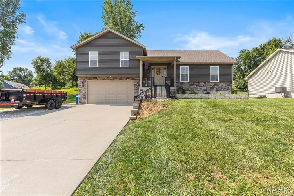 1025 Wrigley Circle, Warrenton, MO 63383 Main Photo