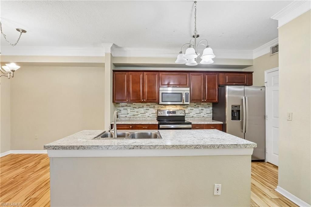 11571 Villa Grand Dr , Unit 617, Fort Myers, FL 33913 Photo