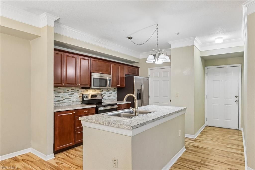 11571 Villa Grand Dr , Unit 617, Fort Myers, FL 33913 Photo