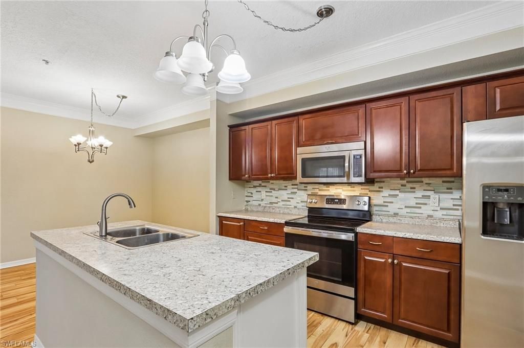 11571 Villa Grand Dr , Unit 617, Fort Myers, FL 33913 Photo