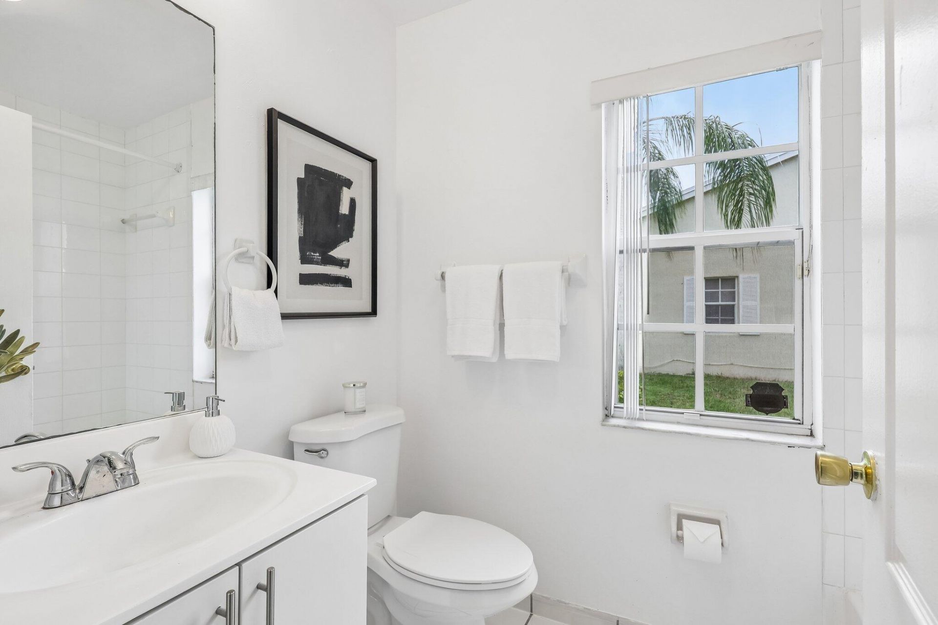 980 NE 212th Terrace, Unit 980-01, Miami, FL 33179 Photo