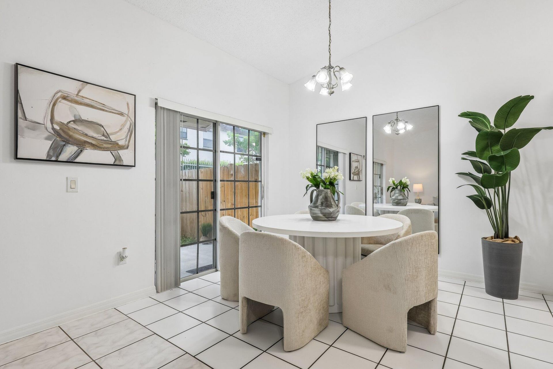 980 NE 212th Terrace, Unit 980-01, Miami, FL 33179 Photo