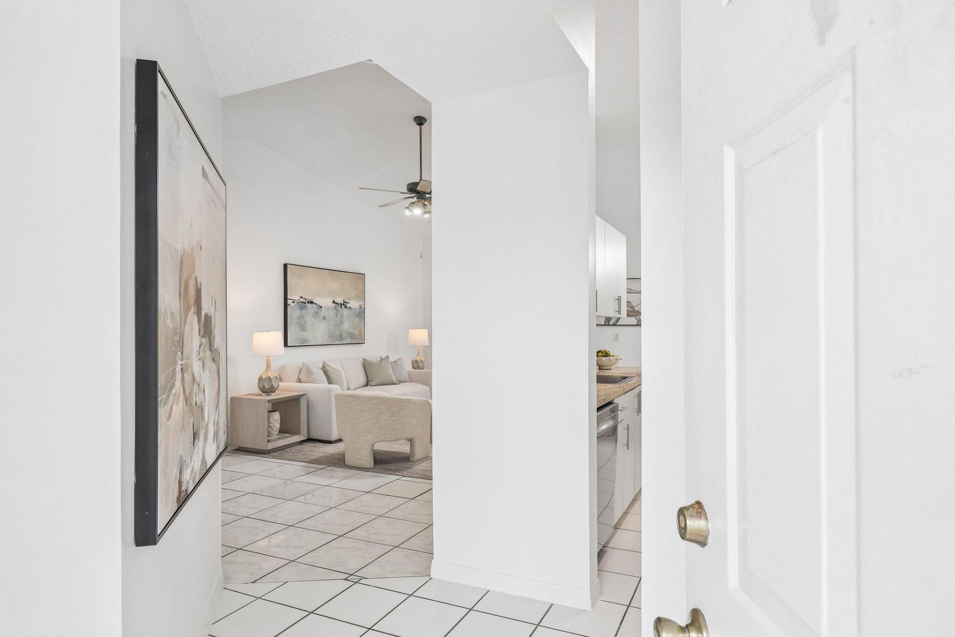 980 NE 212th Terrace, Unit 980-01, Miami, FL 33179 Photo