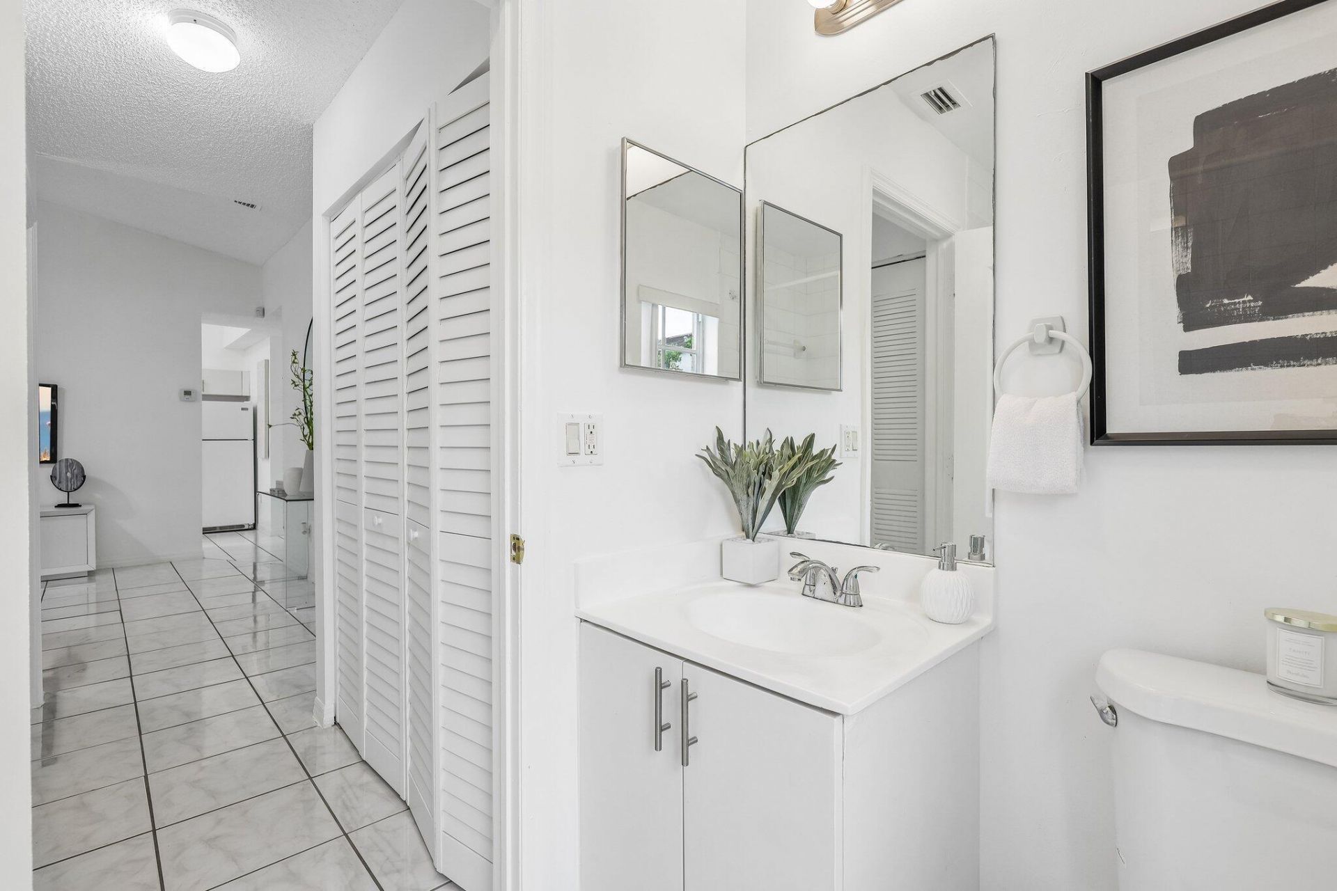 980 NE 212th Terrace, Unit 980-01, Miami, FL 33179 Photo