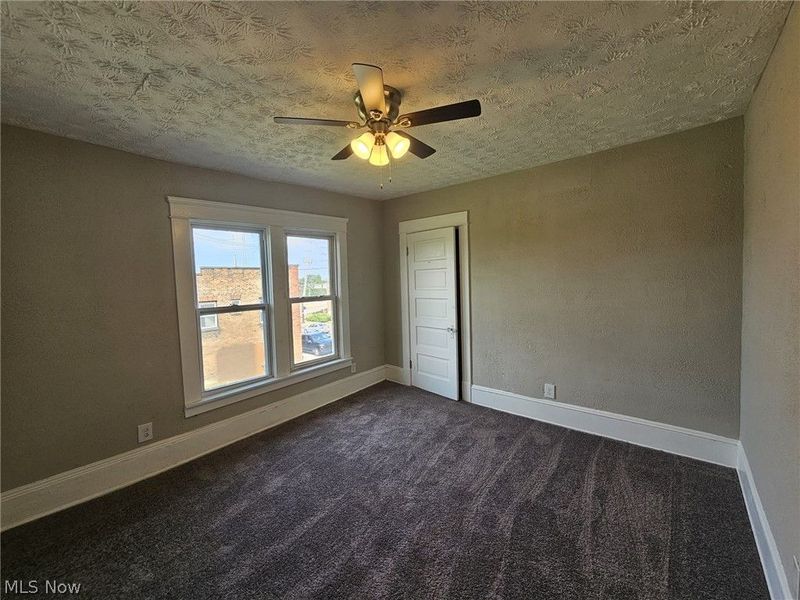 9100 Miles Avenue, Cleveland, OH 44105 Photo 11