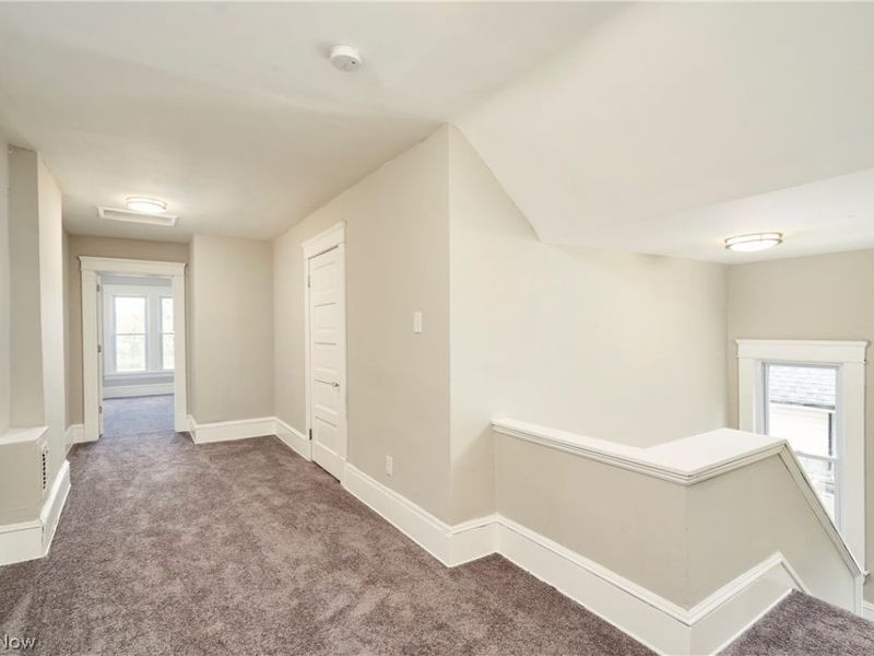 9100 Miles Avenue, Cleveland, OH 44105 Photo 19