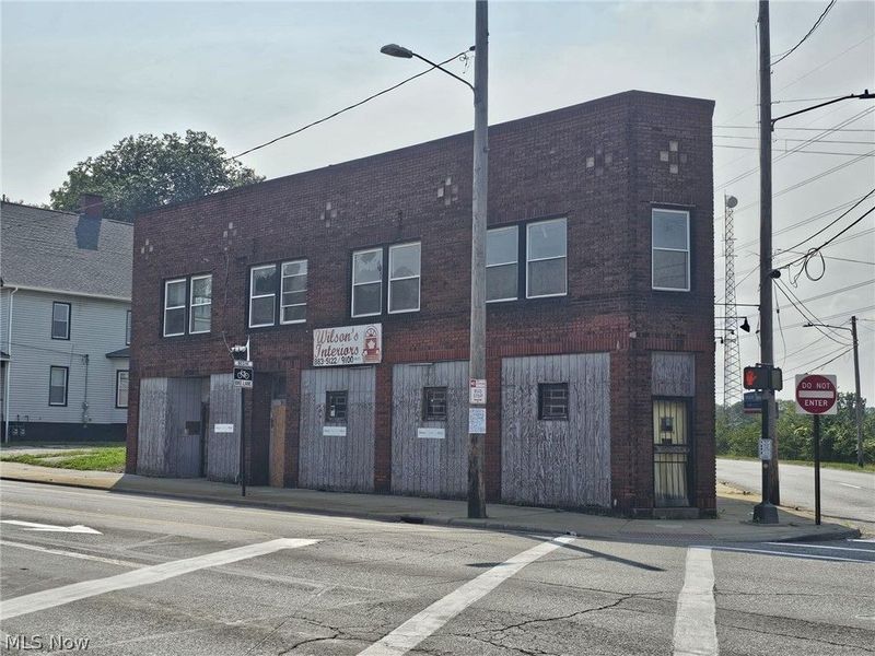 9100 Miles Avenue, Cleveland, OH 44105 Photo 2