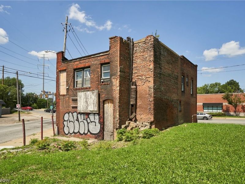 9100 Miles Avenue, Cleveland, OH 44105 Photo 34