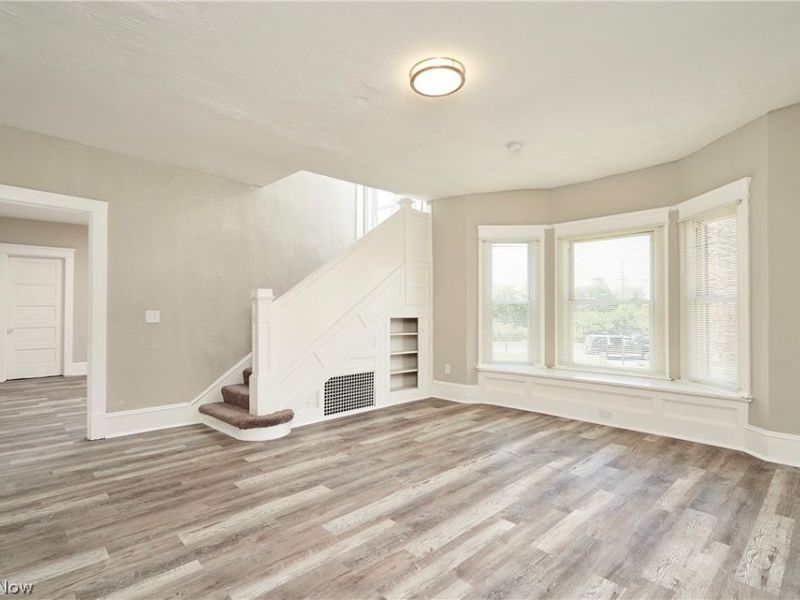 9100 Miles Avenue, Cleveland, OH 44105 Photo 4