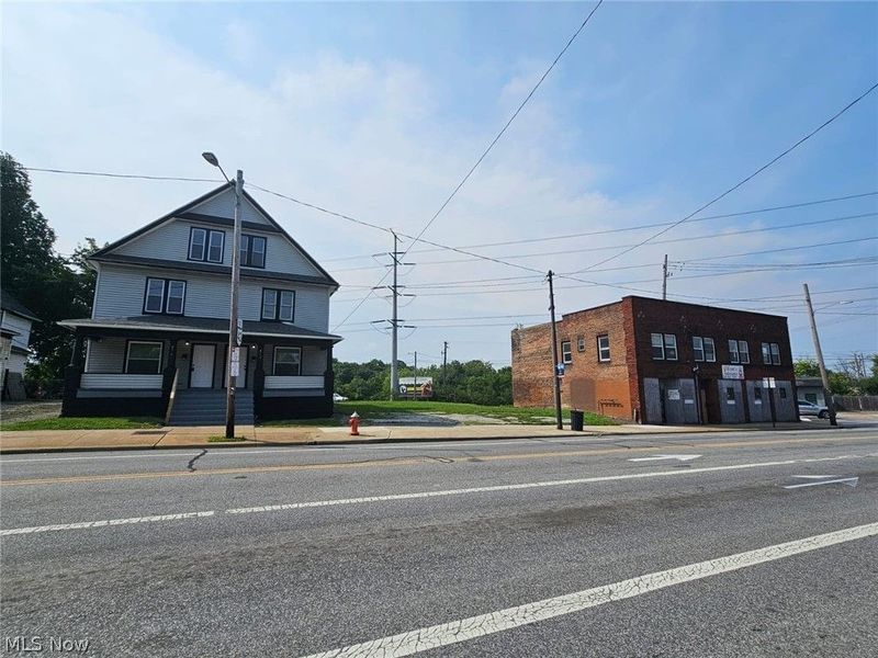 9100 Miles Avenue, Cleveland, OH 44105 Photo 5