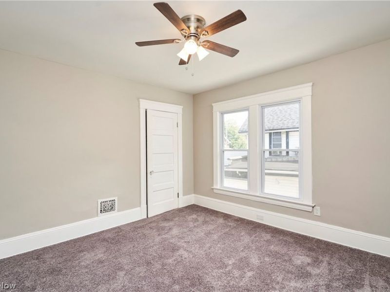 9100 Miles Avenue, Cleveland, OH 44105 Photo 7