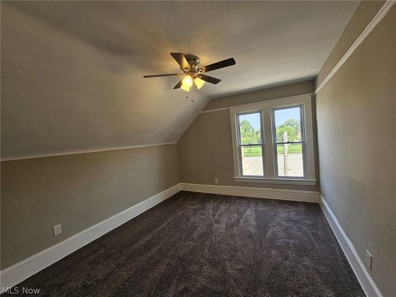 9100 Miles Avenue, Cleveland, OH 44105 Photo 8