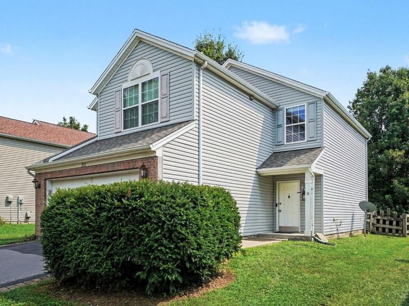 357 Hartford Court, Hamilton Twp, OH 45039 Photo 4