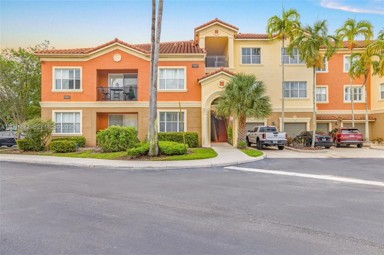 4402 SW 160th Ave , Unit 934, Miramar, FL 33027 Photo