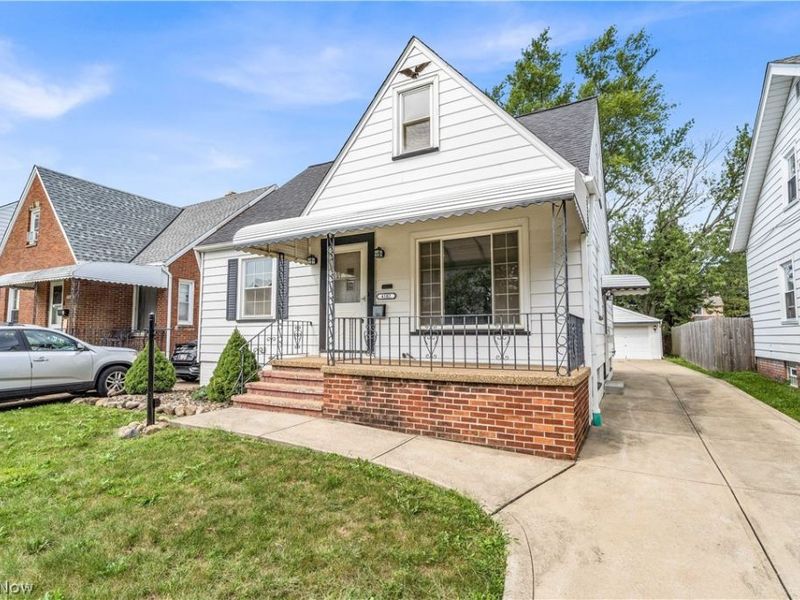 4102 Pershing Avenue , Parma, OH 44134 Photo 2