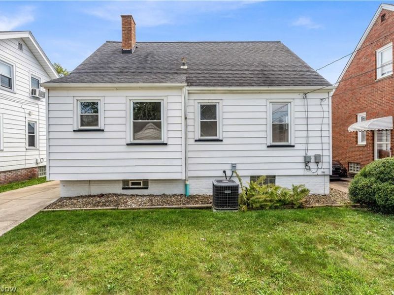 4102 Pershing Avenue , Parma, OH 44134 Photo 24