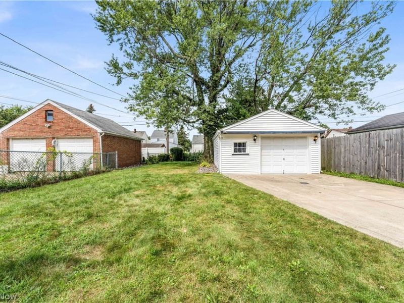 4102 Pershing Avenue , Parma, OH 44134 Photo 25