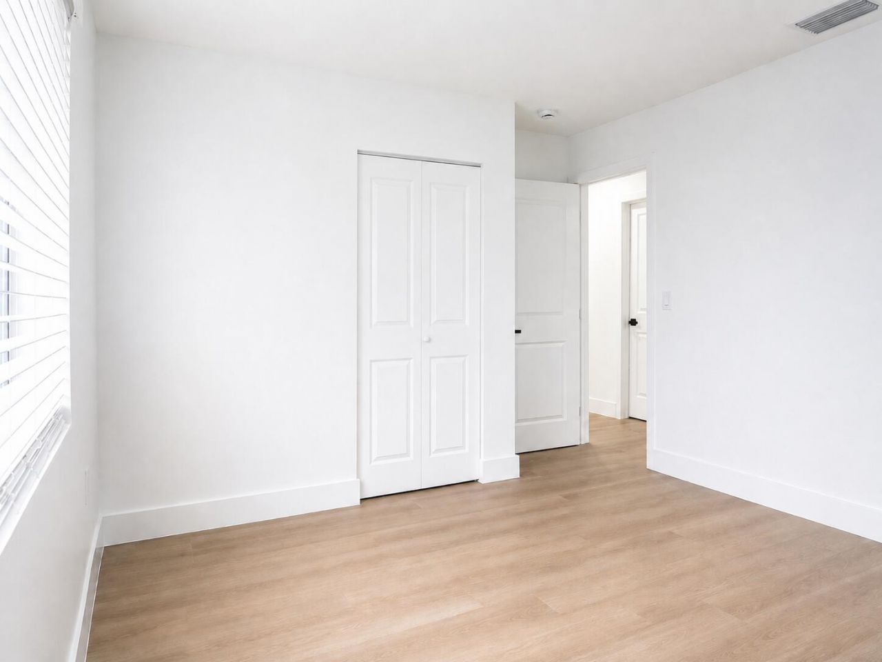 2013 Longwood Road, West Palm Beach, FL 33409 Photo