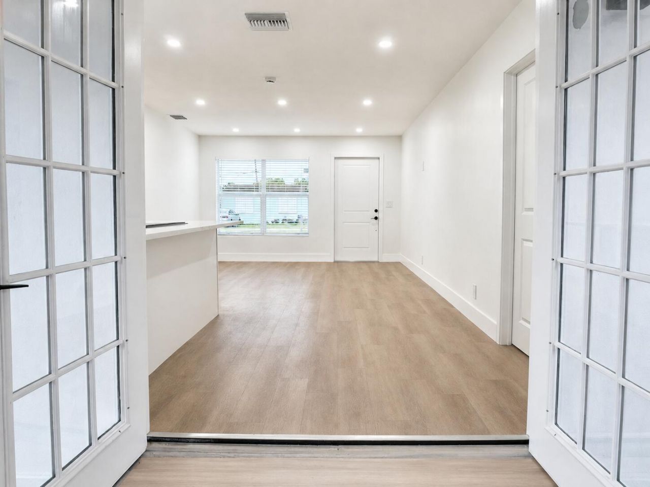2013 Longwood Road, West Palm Beach, FL 33409 Photo
