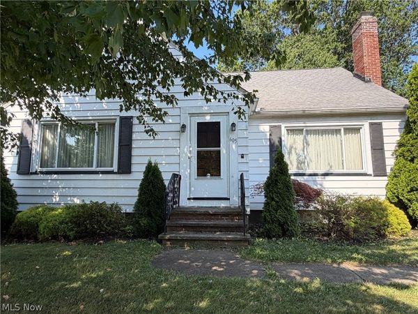 605 Allen Avenue , Ashtabula, OH 44004