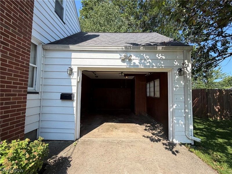 605 Allen Avenue, Ashtabula, OH 44004 Photo 4