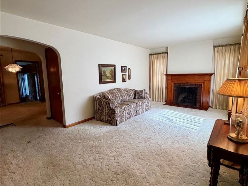 605 Allen Avenue, Ashtabula, OH 44004 Photo 6
