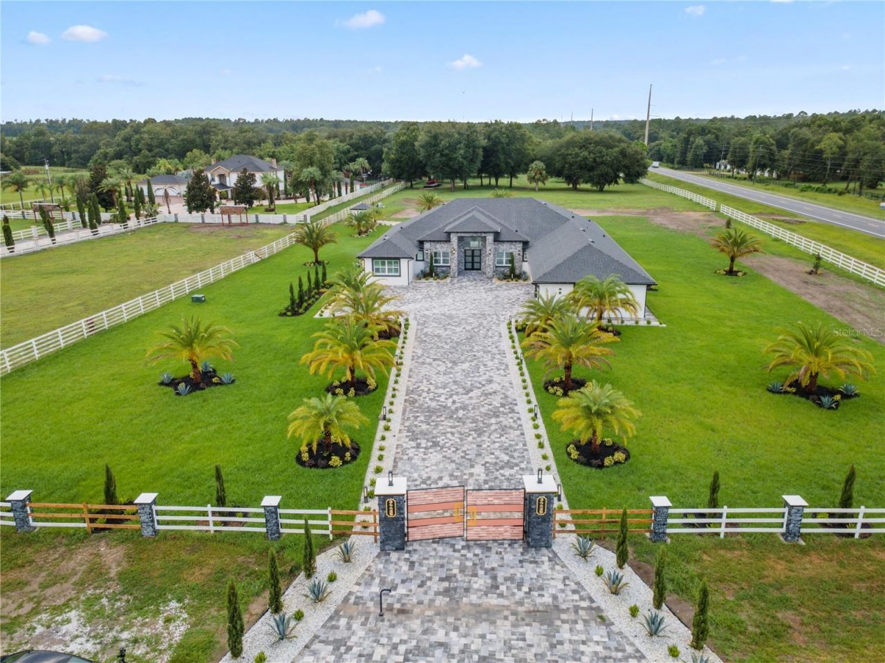 34435 Donna Vista Place, Eustis, FL 32736 Photo