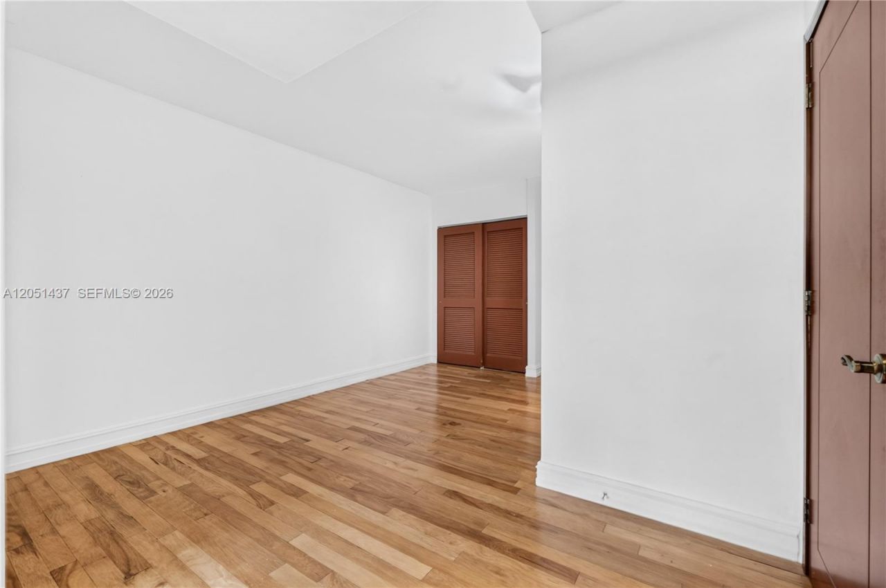 19380 Collins Ave , Unit 1103, Sunny Isles Beach, FL 33160 Photo