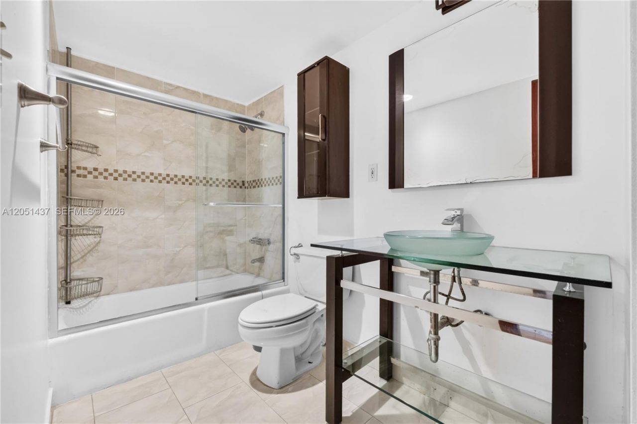 19380 Collins Ave , Unit 1103, Sunny Isles Beach, FL 33160 Photo