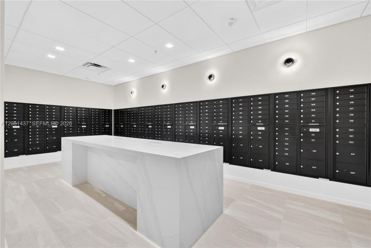 19380 Collins Ave , Unit 1103, Sunny Isles Beach, FL 33160 Photo