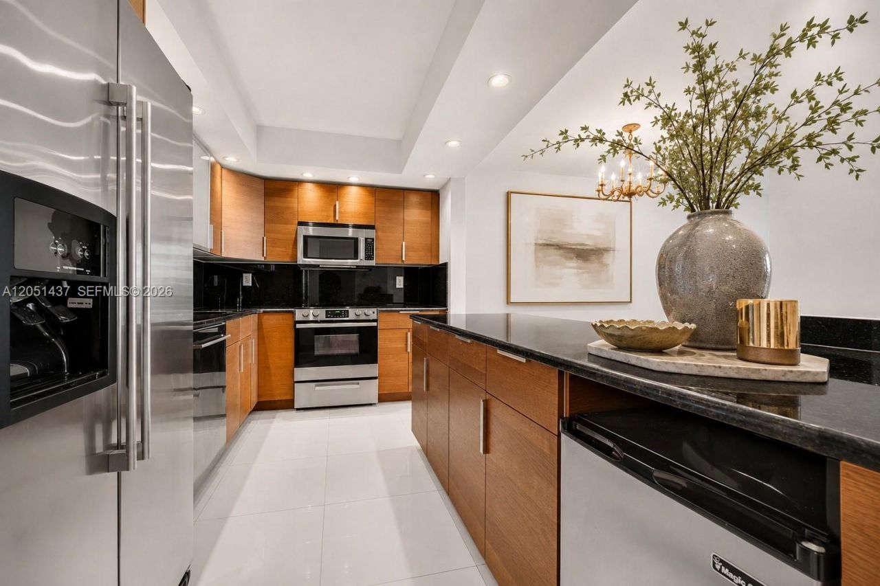 19380 Collins Ave , Unit 1103, Sunny Isles Beach, FL 33160 Photo