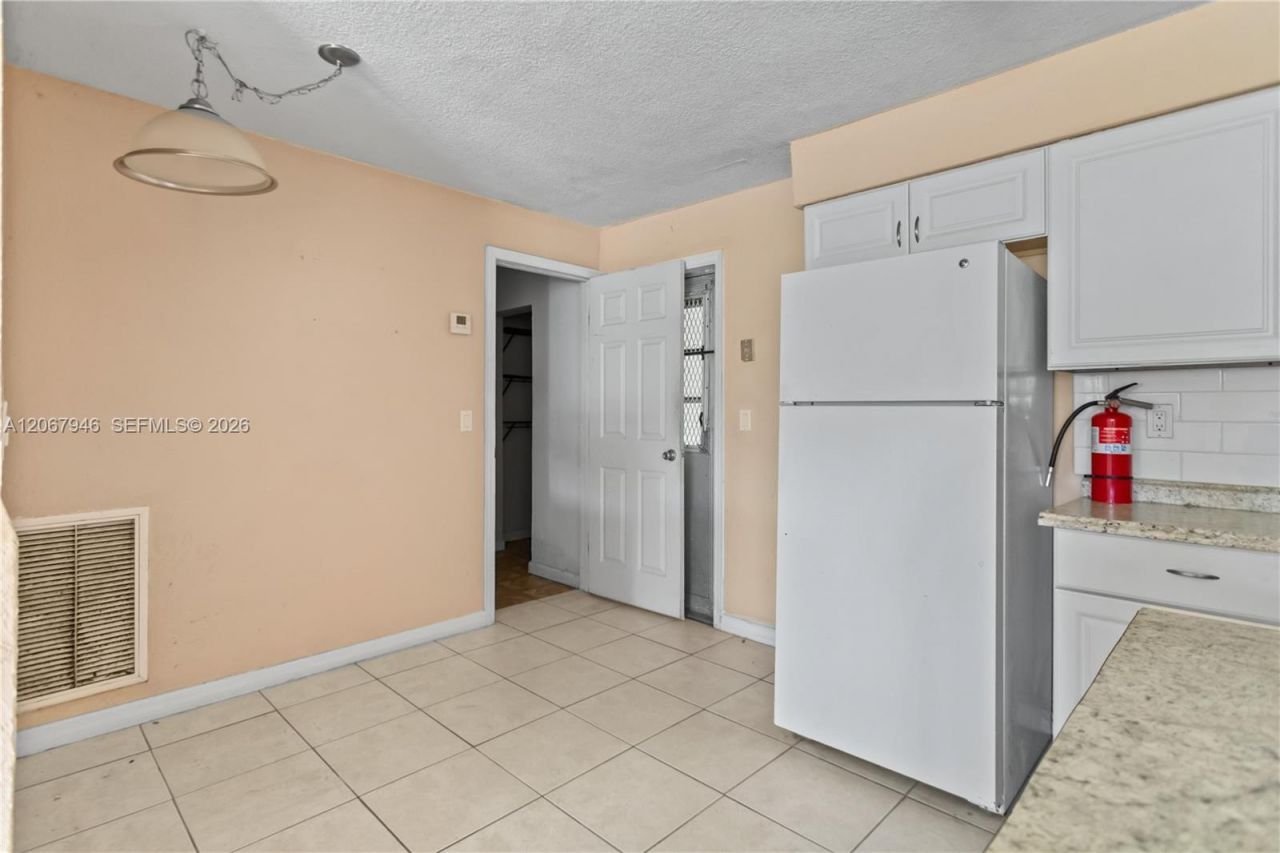 2030 NW 29th Ter , Fort Lauderdale, FL 33311 Photo