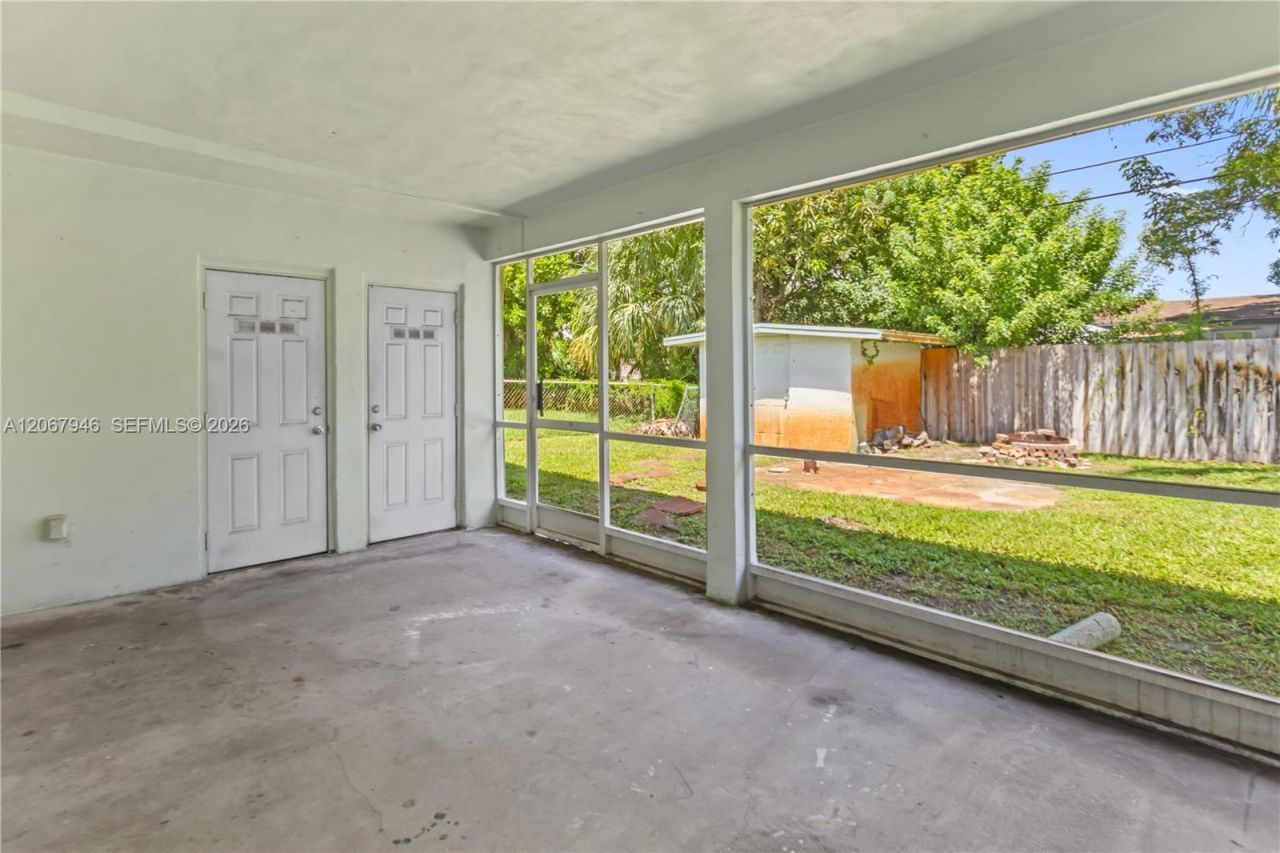 2030 NW 29th Ter , Fort Lauderdale, FL 33311 Photo