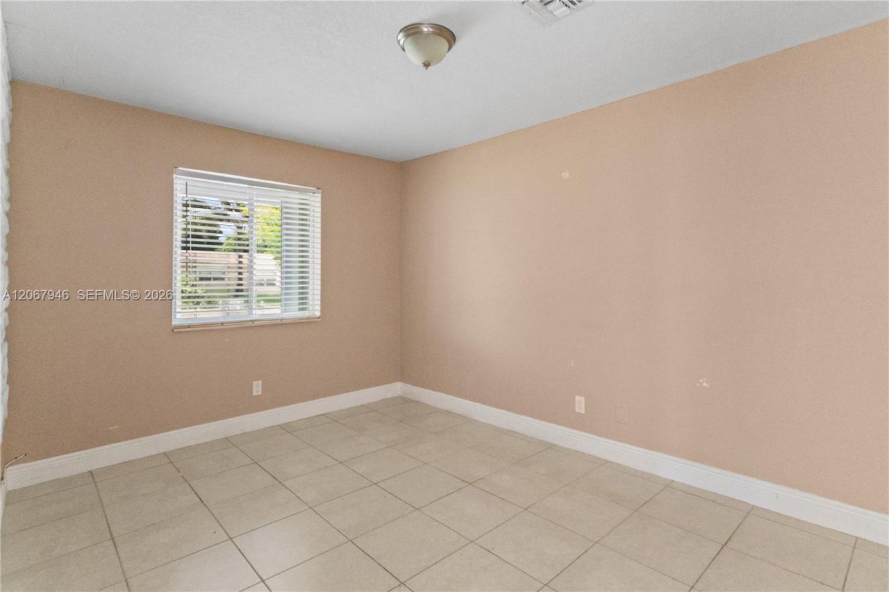 2030 NW 29th Ter , Fort Lauderdale, FL 33311 Photo
