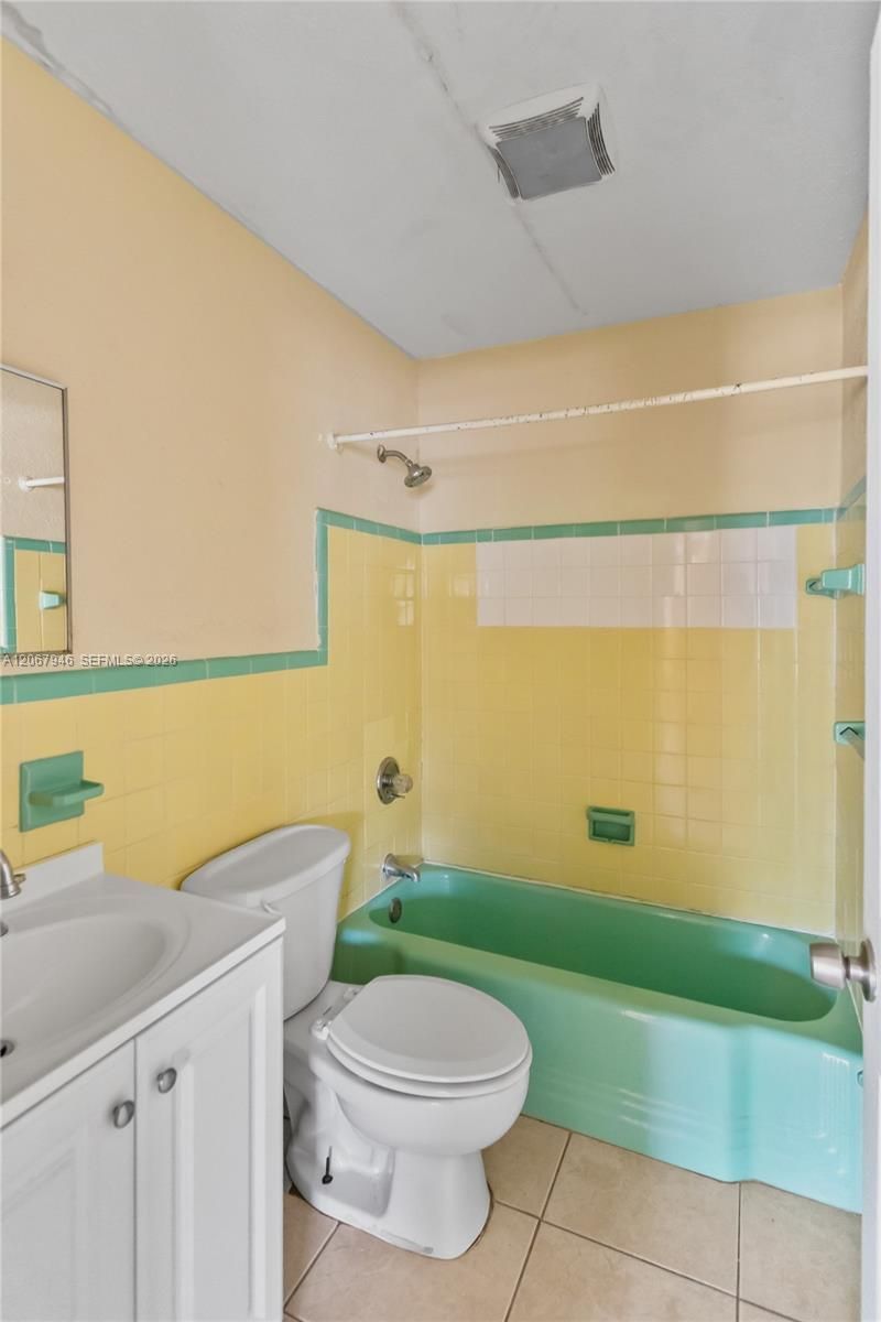 2030 NW 29th Ter , Fort Lauderdale, FL 33311 Photo