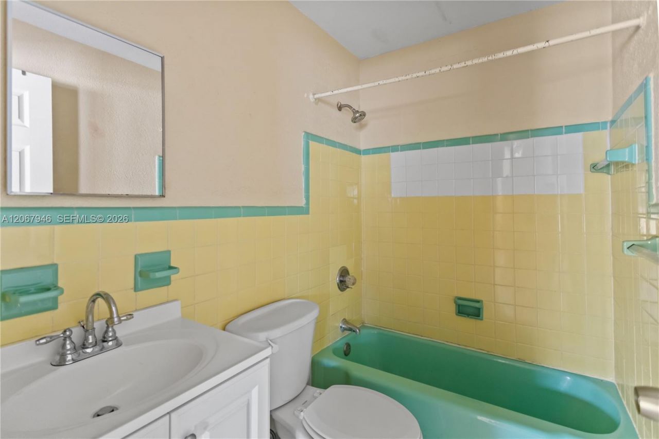 2030 NW 29th Ter , Fort Lauderdale, FL 33311 Photo