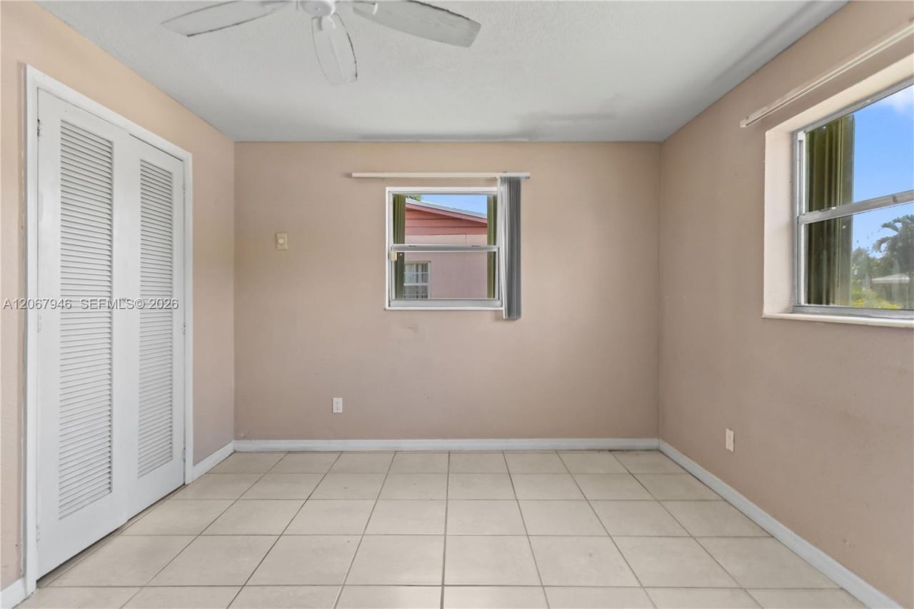 2030 NW 29th Ter , Fort Lauderdale, FL 33311 Photo