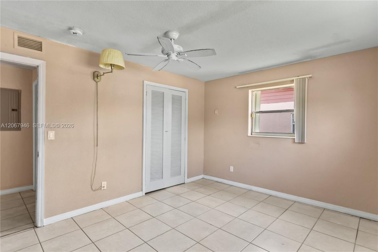 2030 NW 29th Ter , Fort Lauderdale, FL 33311 Photo