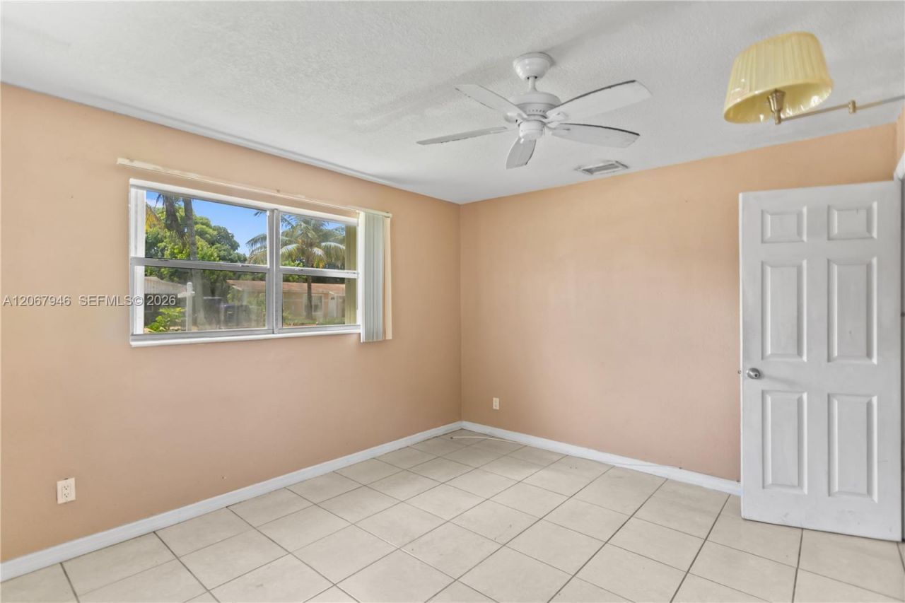 2030 NW 29th Ter , Fort Lauderdale, FL 33311 Photo