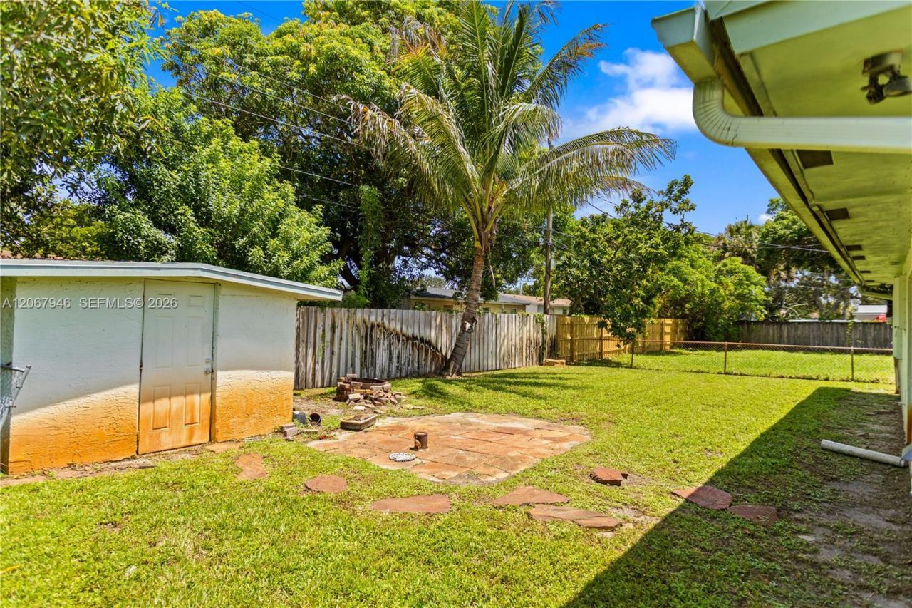 2030 NW 29th Ter , Fort Lauderdale, FL 33311 Photo