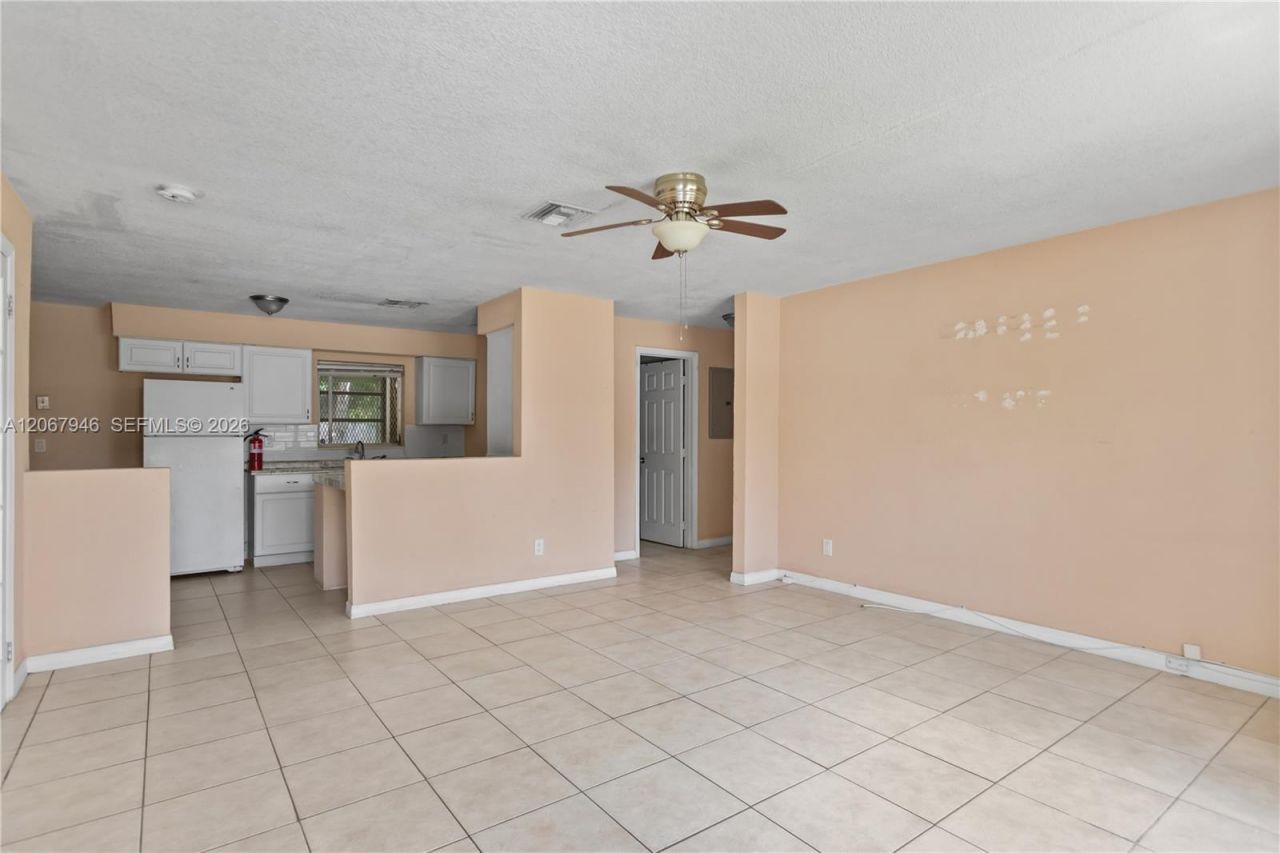 2030 NW 29th Ter , Fort Lauderdale, FL 33311 Photo