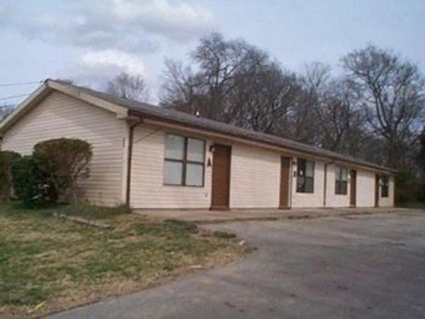 203 Beech St , Clarksville, TN 37042
