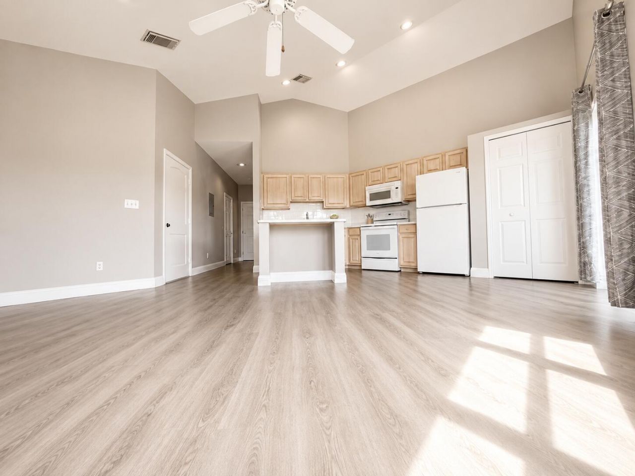 9847 Perfect Drive, Unit 168, Port Saint Lucie, FL 34986 Photo
